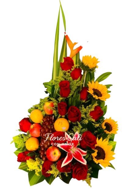 Arreglo Floral con Rosas, Girasoles y Frutas Tropicales 07