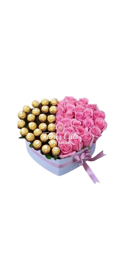 Caja Corazón con Rosas Rosadas y Ferrero Rocher 28