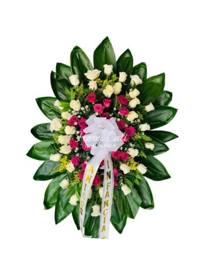 Arreglo Fúnebre de Rosas Blancas y Rosadas 15
