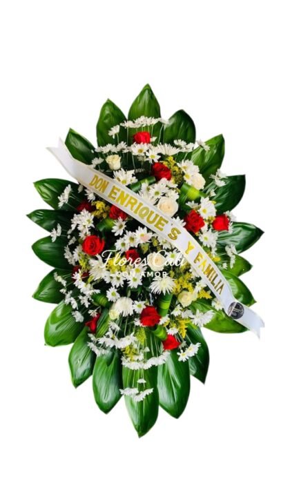 Arreglo fúnebre con rosas rojas y margaritas blancas 21